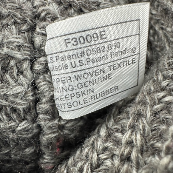 UGG Classic Cardy knit boot in gray. Size 9 - Picture 6 of 12